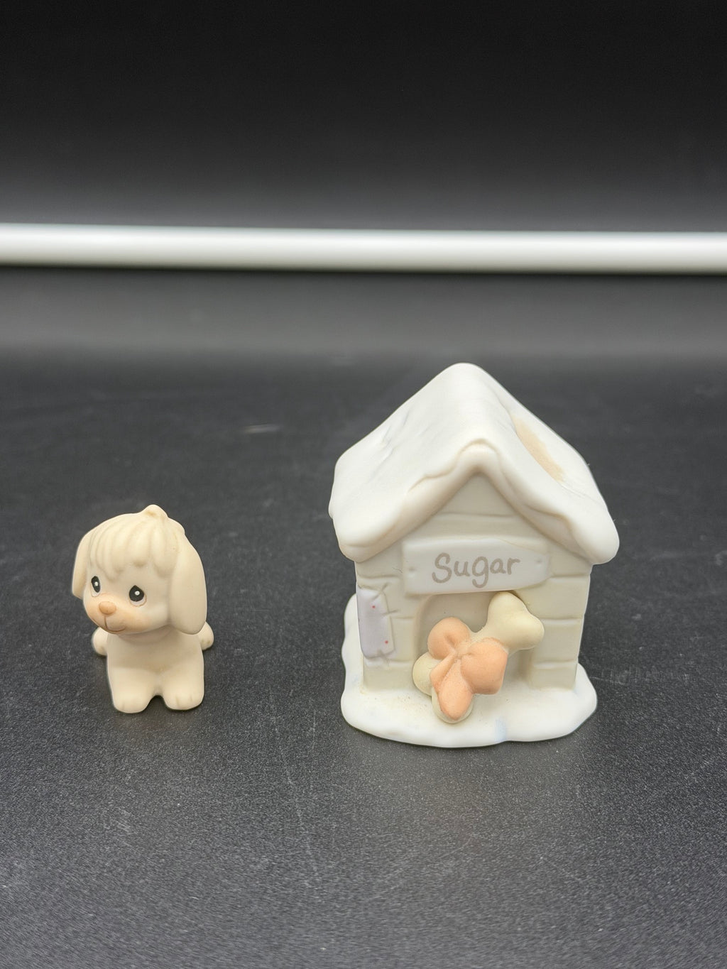 Vintage 1994 Precious Moments Sugar Town Sugar and Her Doghouse 2-Piece Figurine Set #533165