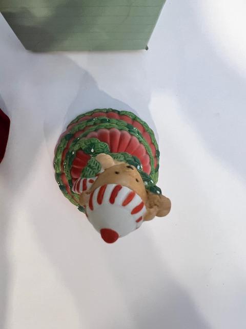 1991 "Garland of Greetings" Porcelain Christmas Bell by Avon