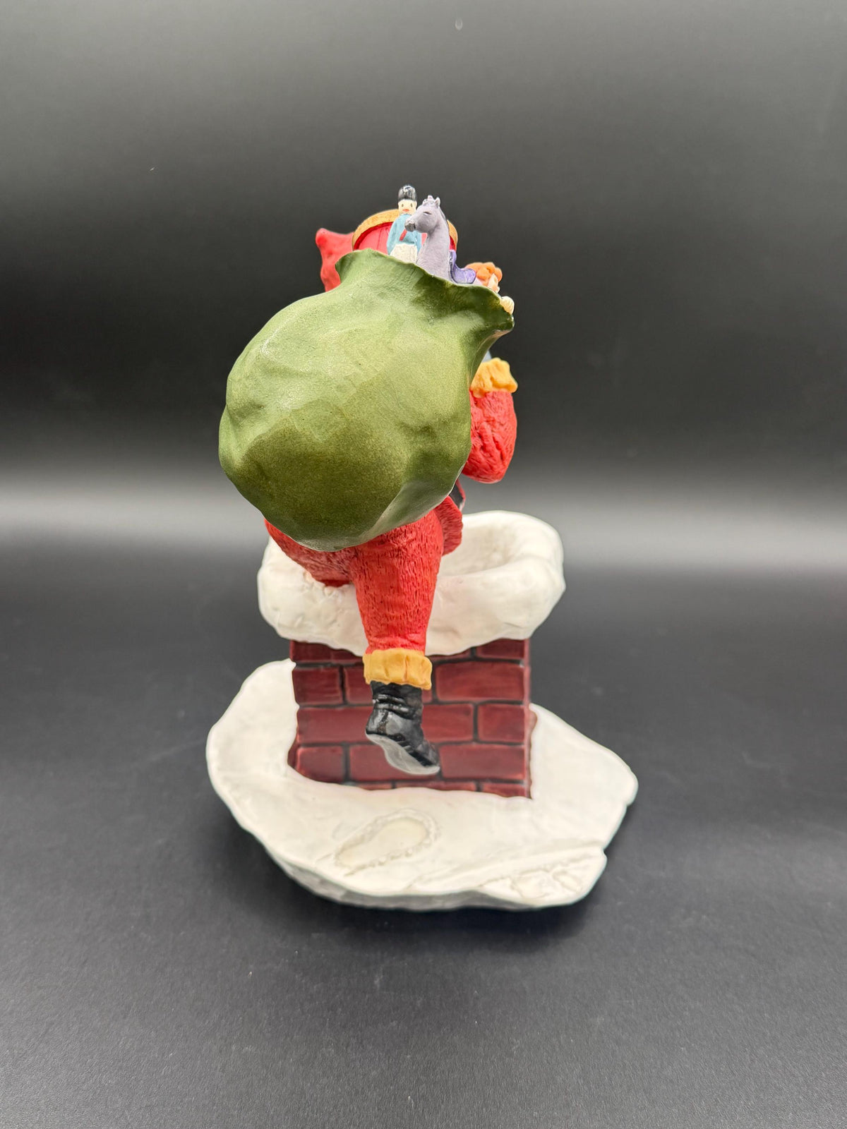 1987 Hallmark Gold Crown "Special Delivery" Figurine