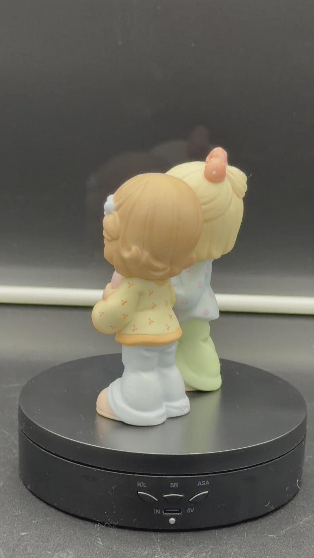 Vintage 2001 Precious Moments Best Friends Share The Same Heart 2-Piece Figurine Set #890987